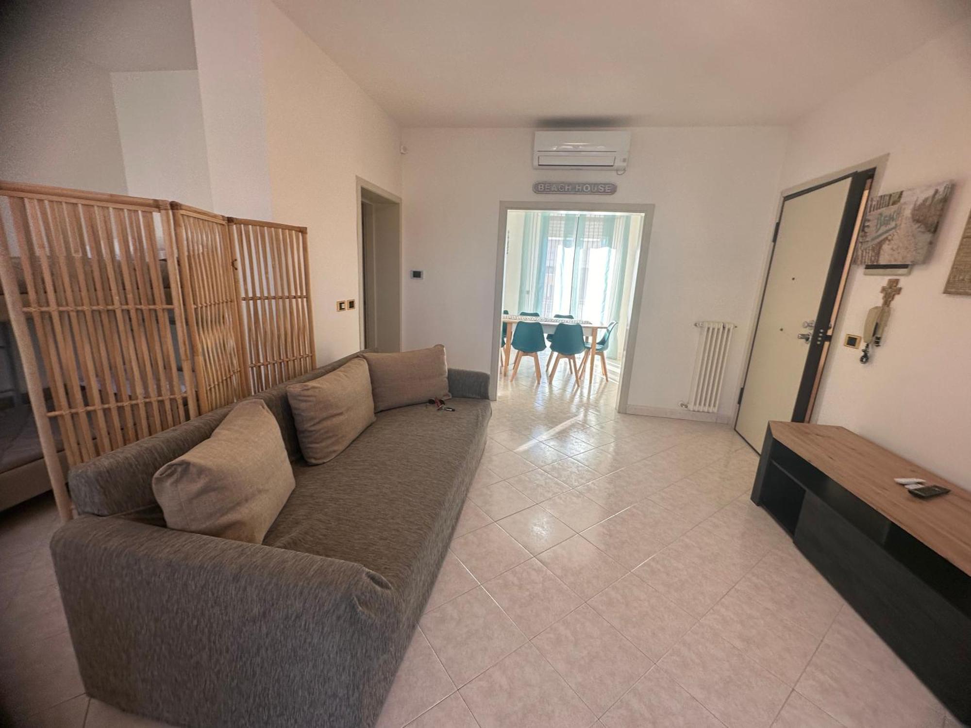 Beach House Holiday Apartments Rimini Exterior foto